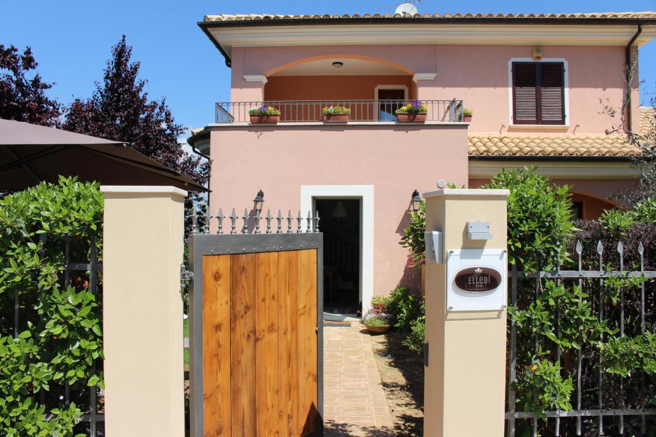 Ellebi B&B Montone  외부 사진